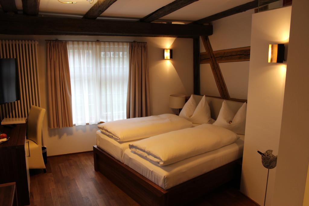 Hotel Schmales Haus อูล์ม ห้อง รูปภาพ