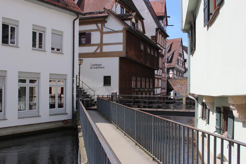 Hotel Schmales Haus อูล์ม ภายนอก รูปภาพ