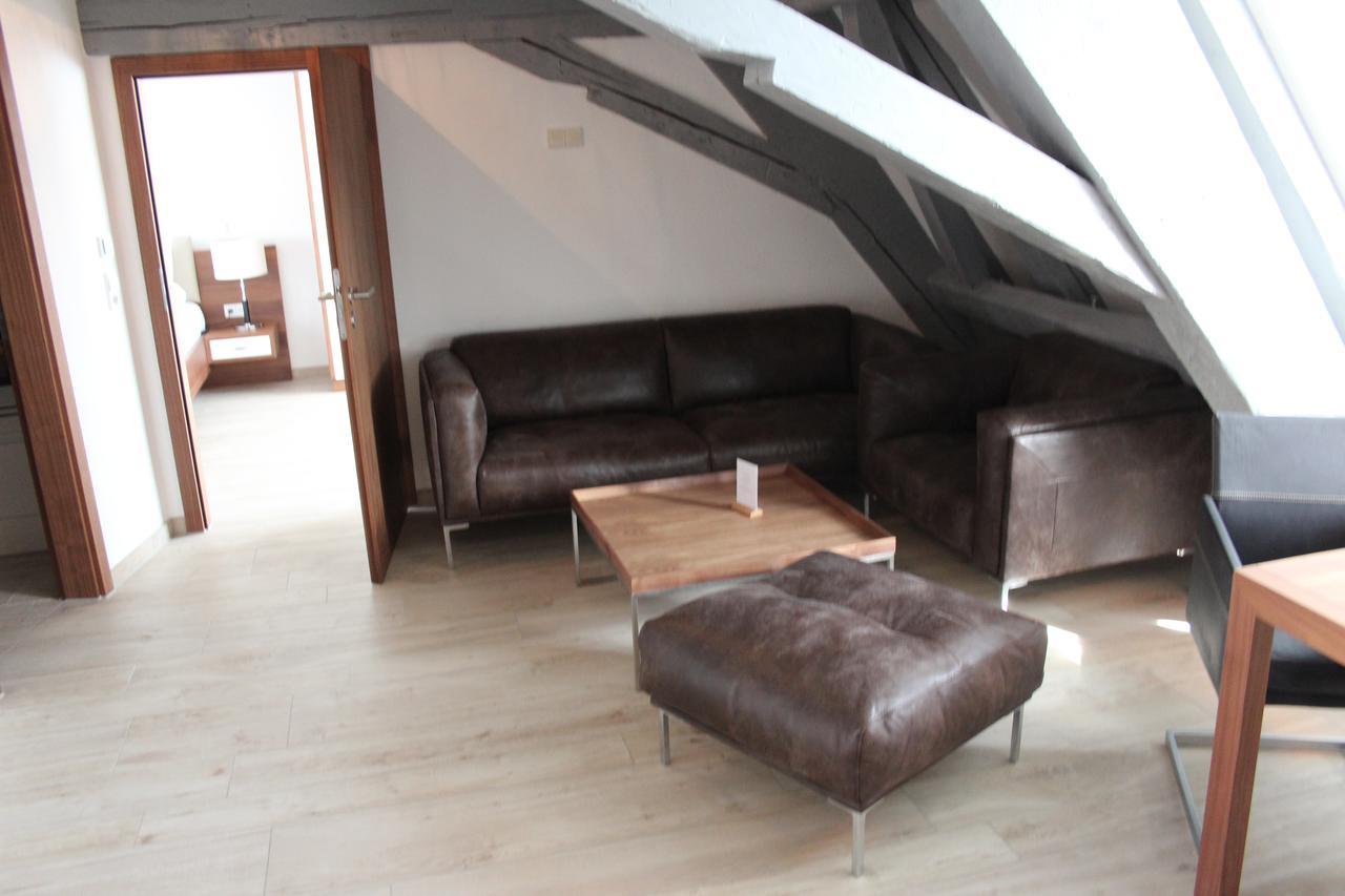 Hotel Schmales Haus อูล์ม ภายนอก รูปภาพ